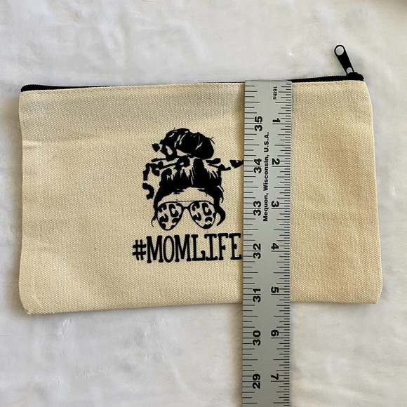 #momlife Canvas Make Up Pouch - Picture 4 of 4